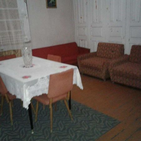 Levani'S Guesthouse Zugdidi Exterior foto