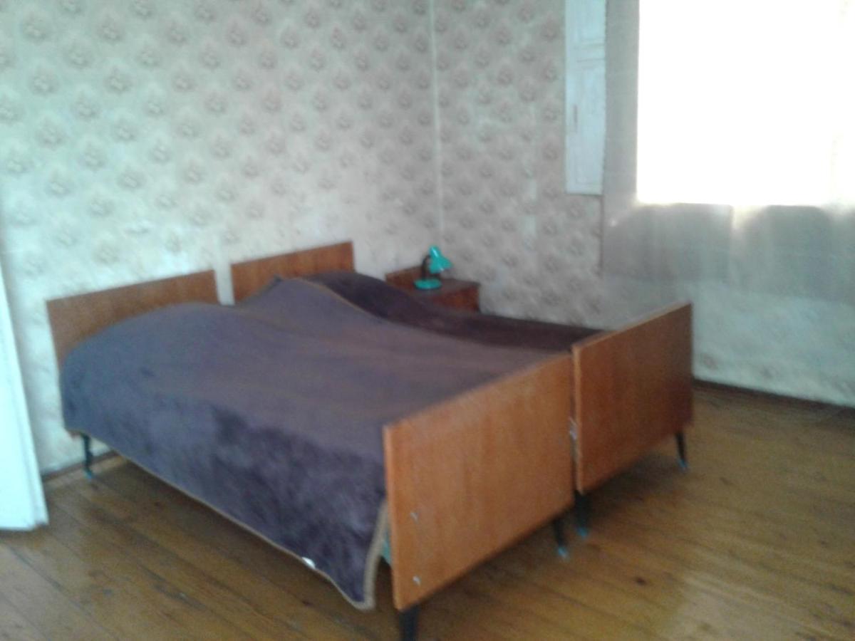 Levani'S Guesthouse Zugdidi Exterior foto
