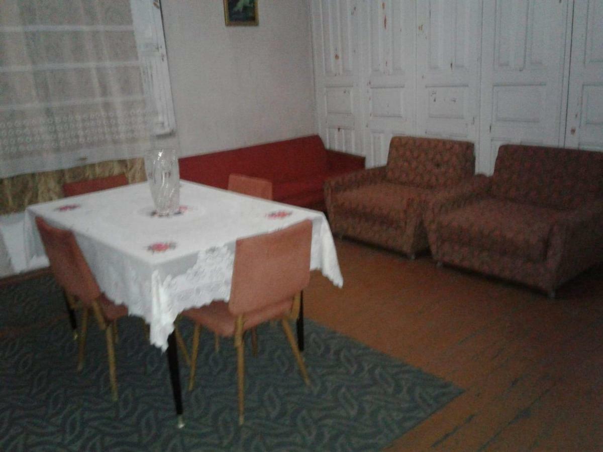 Levani'S Guesthouse Zugdidi Exterior foto
